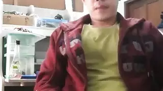 طالبة وقحة تستبدل الواجب بجنس جماعي عنيف