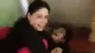 الجار يحصل على عرض مجاني من مدمنات الجنس الشرجي هؤلاء
