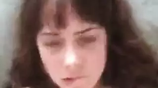 فتاة متلهفة تتوسل للجنس المهبلي والشرجي المزدوج