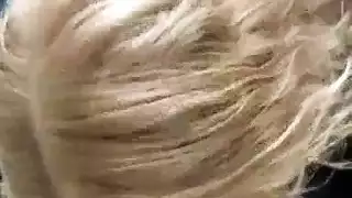 سمراء نحيلة تنتج إباحية خام بع lingerie حيواني لتشاركها مع الشباب