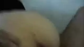 نيك طيز مرتعد بزب صلب طويل يدخل فتحة الشرج في نيك ساخن